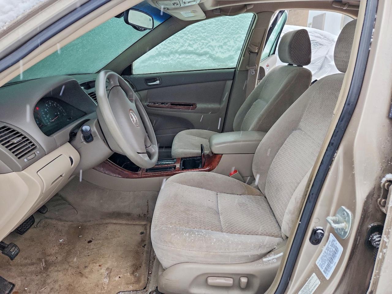 2003 TOYOTA CAMRY LE photo 7