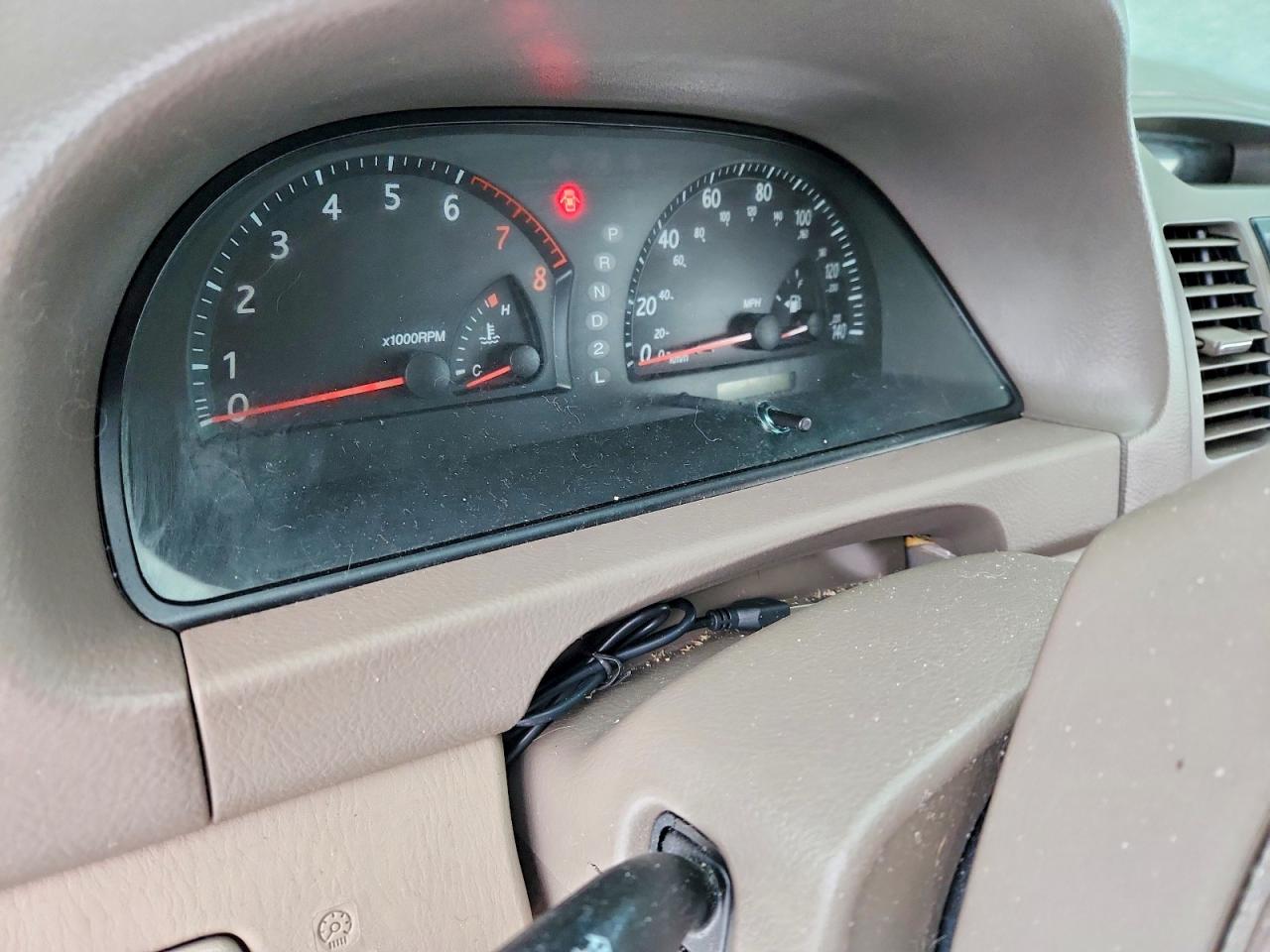 2003 TOYOTA CAMRY LE photo 9