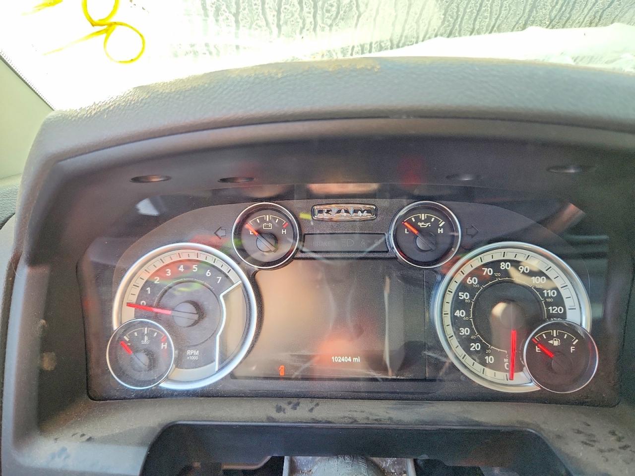 2017 RAM 1500 SLT photo 9