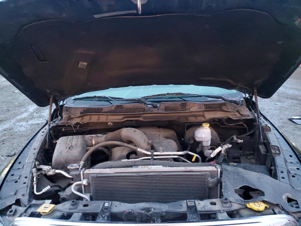 2017 RAM 1500 SLT photo 11
