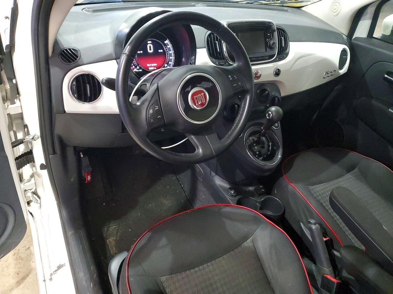 2018 FIAT 500 POP photo 8