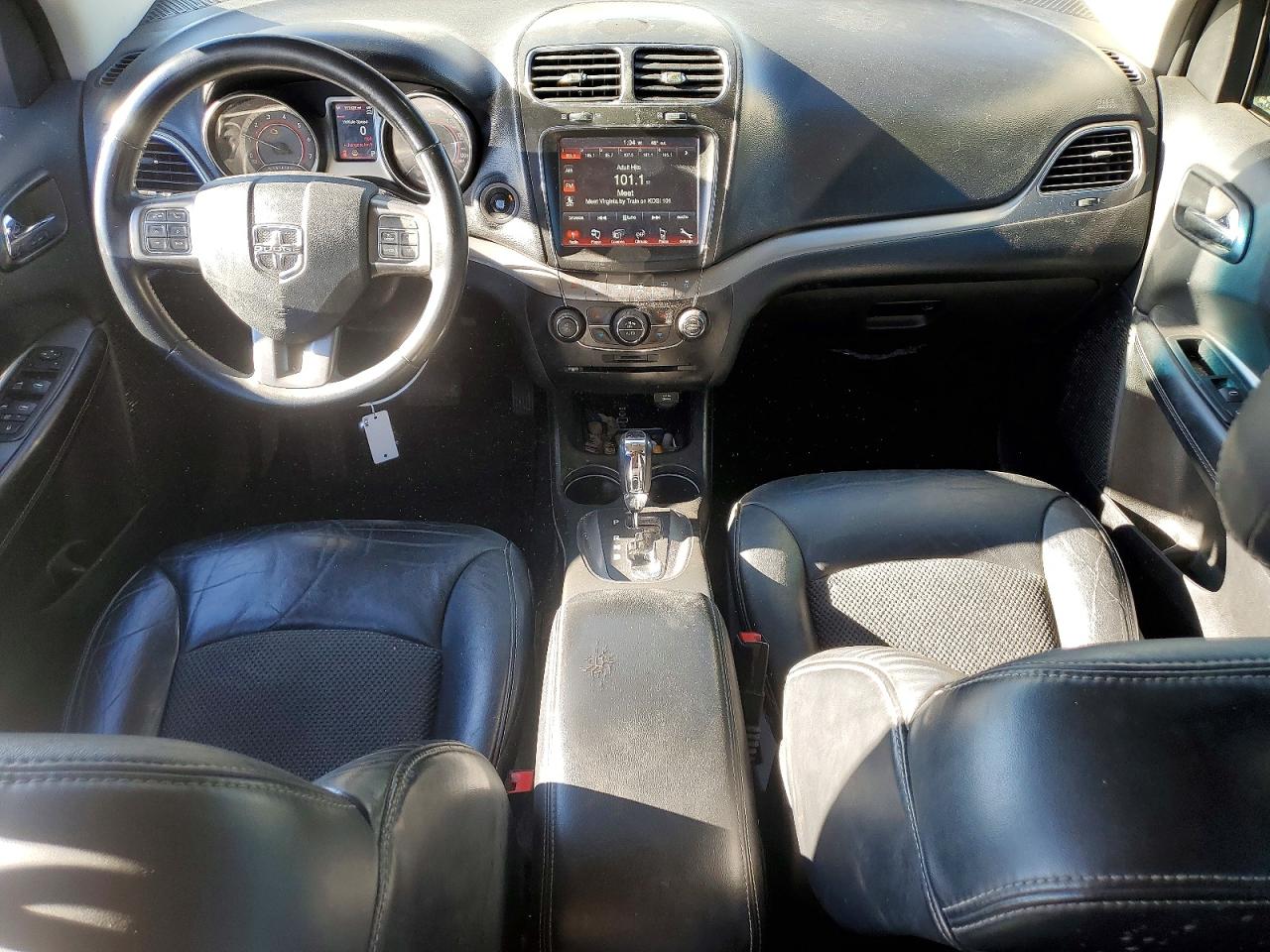 2017 DODGE JOURNEY CROSSROAD photo 8