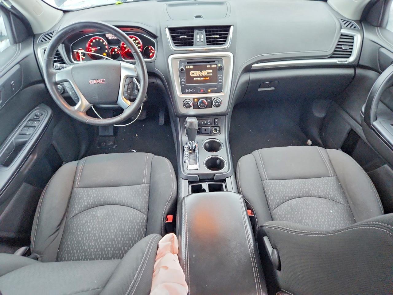 2015 GMC ACADIA SLE photo 8