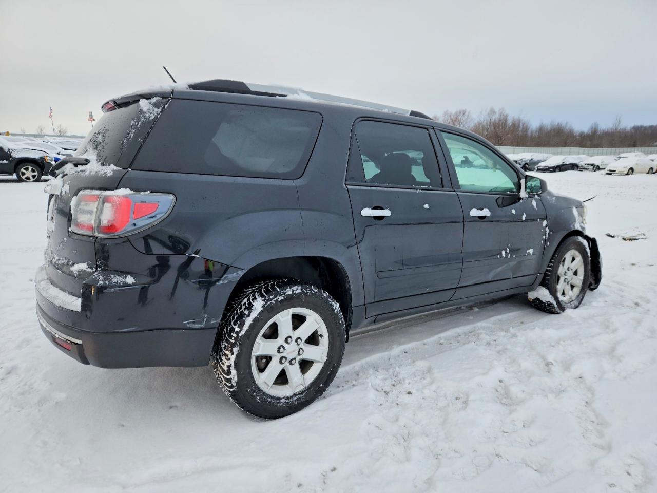 2015 GMC ACADIA SLE photo 3
