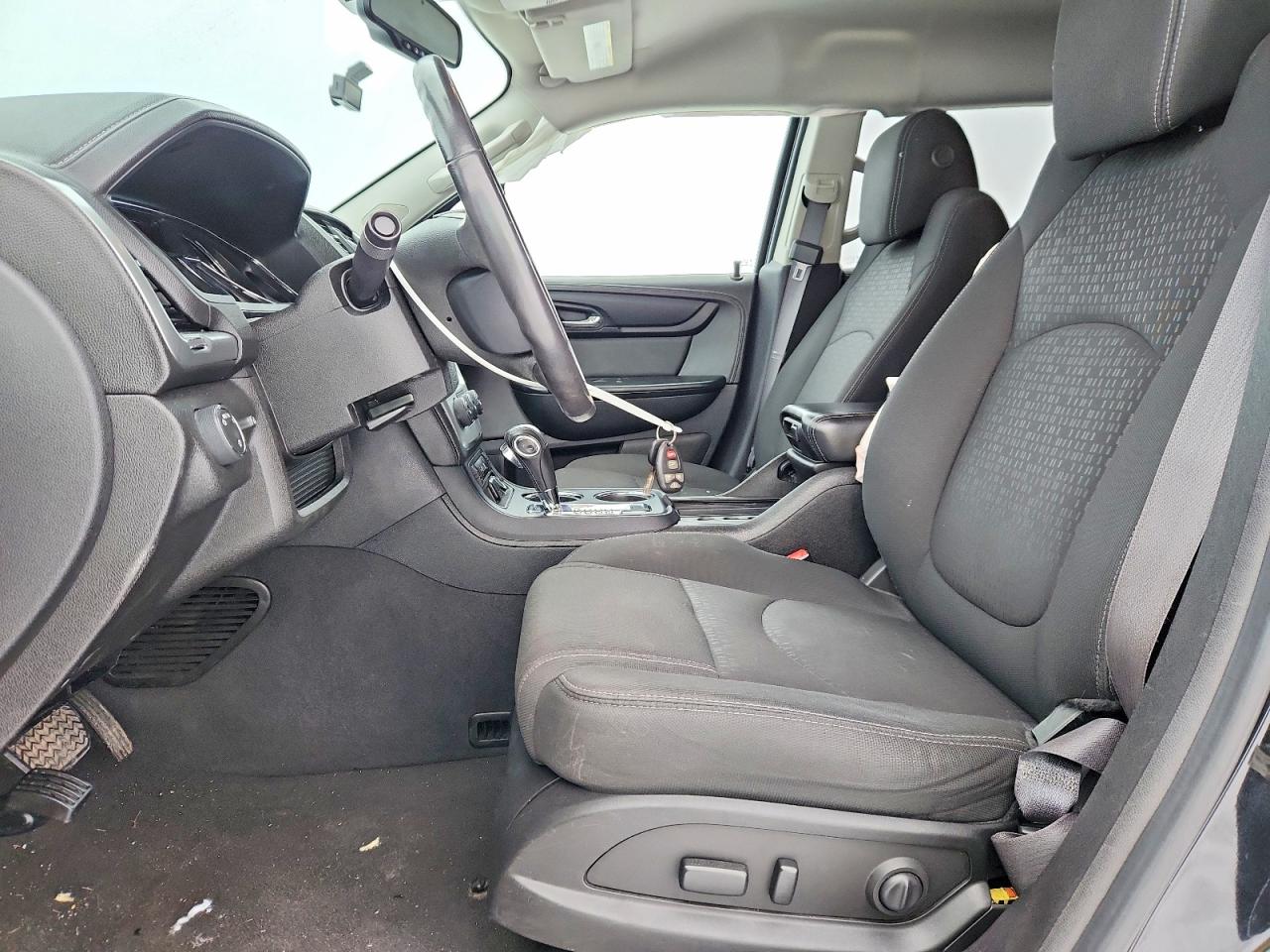 2015 GMC ACADIA SLE photo 7