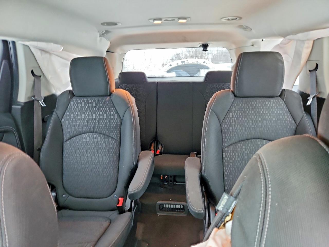 2015 GMC ACADIA SLE photo 10