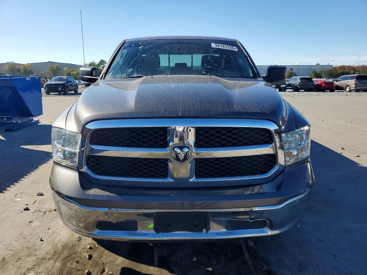 2016 RAM 1500 SLT photo 5