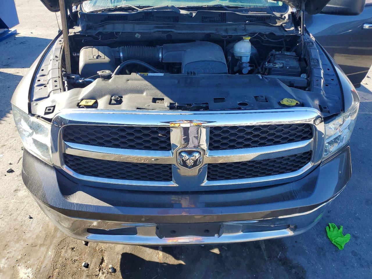 2016 RAM 1500 SLT photo 11