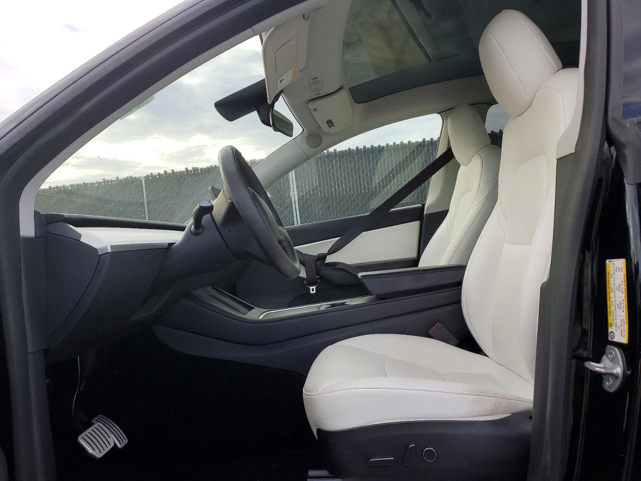 2021 TESLA MODEL Y photo 13