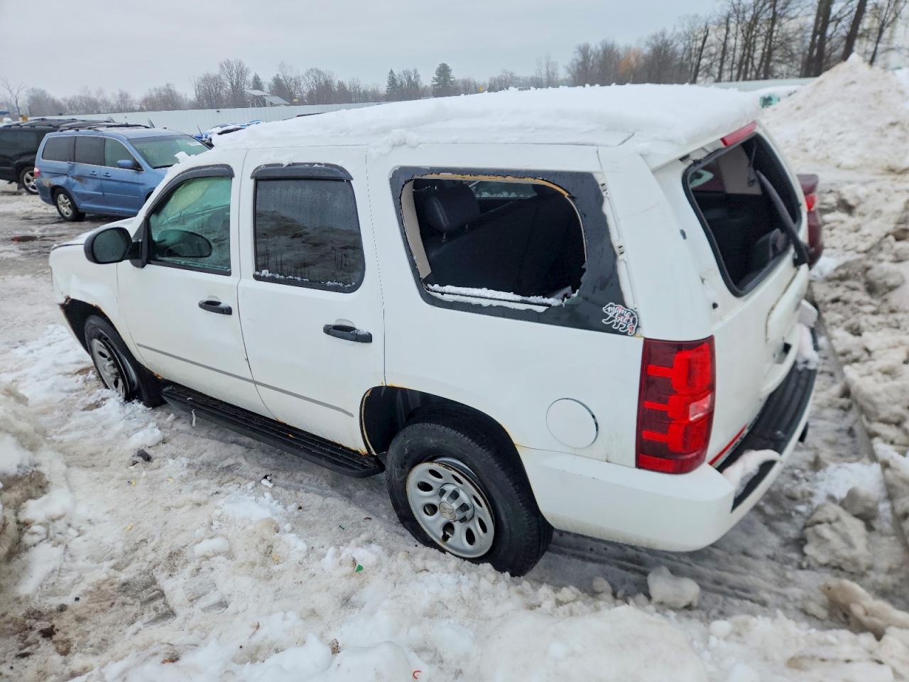 2009 CHEVROLET TAHOE SPECIAL photo 2