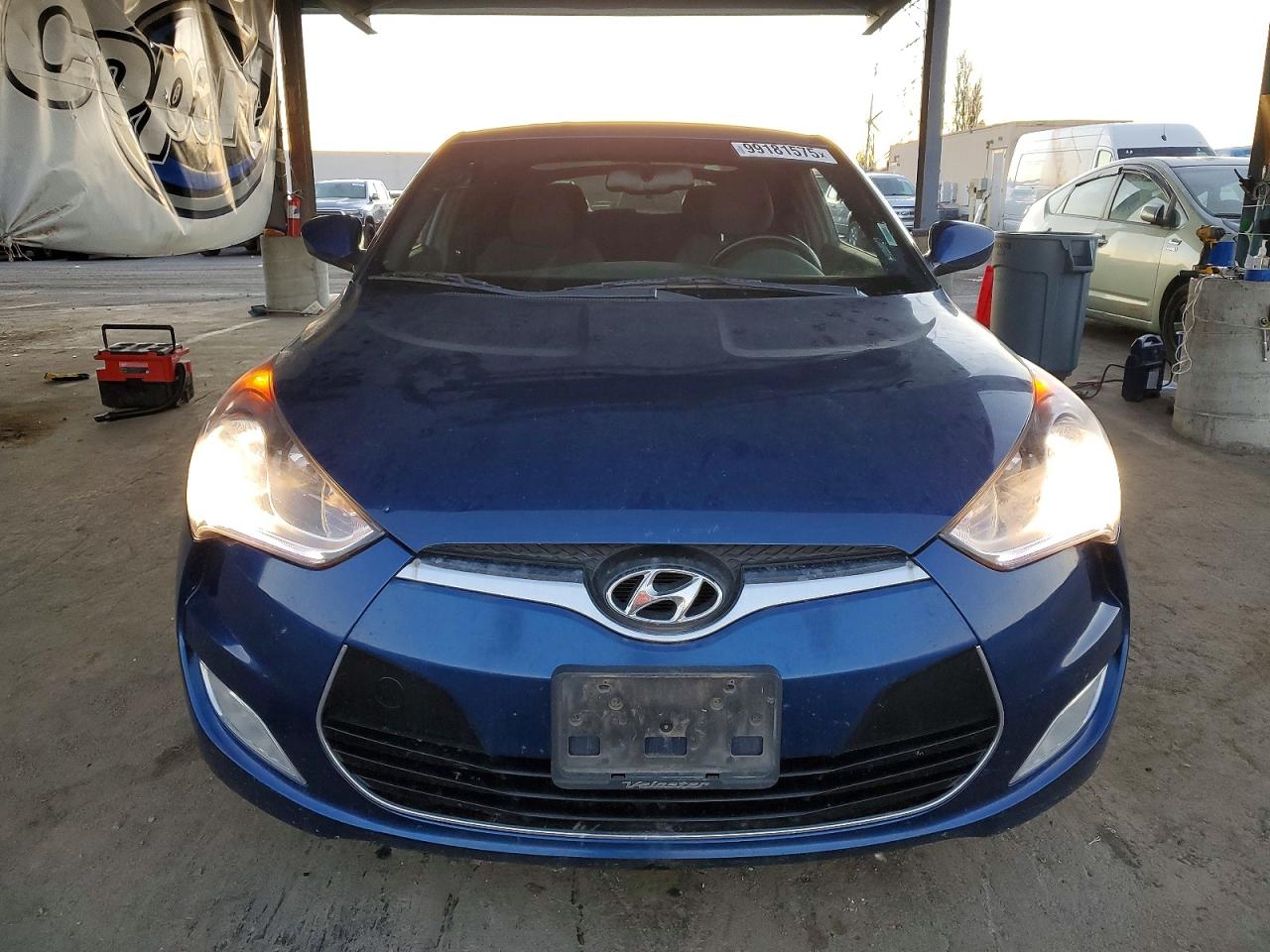 2017 HYUNDAI VELOSTER photo 5
