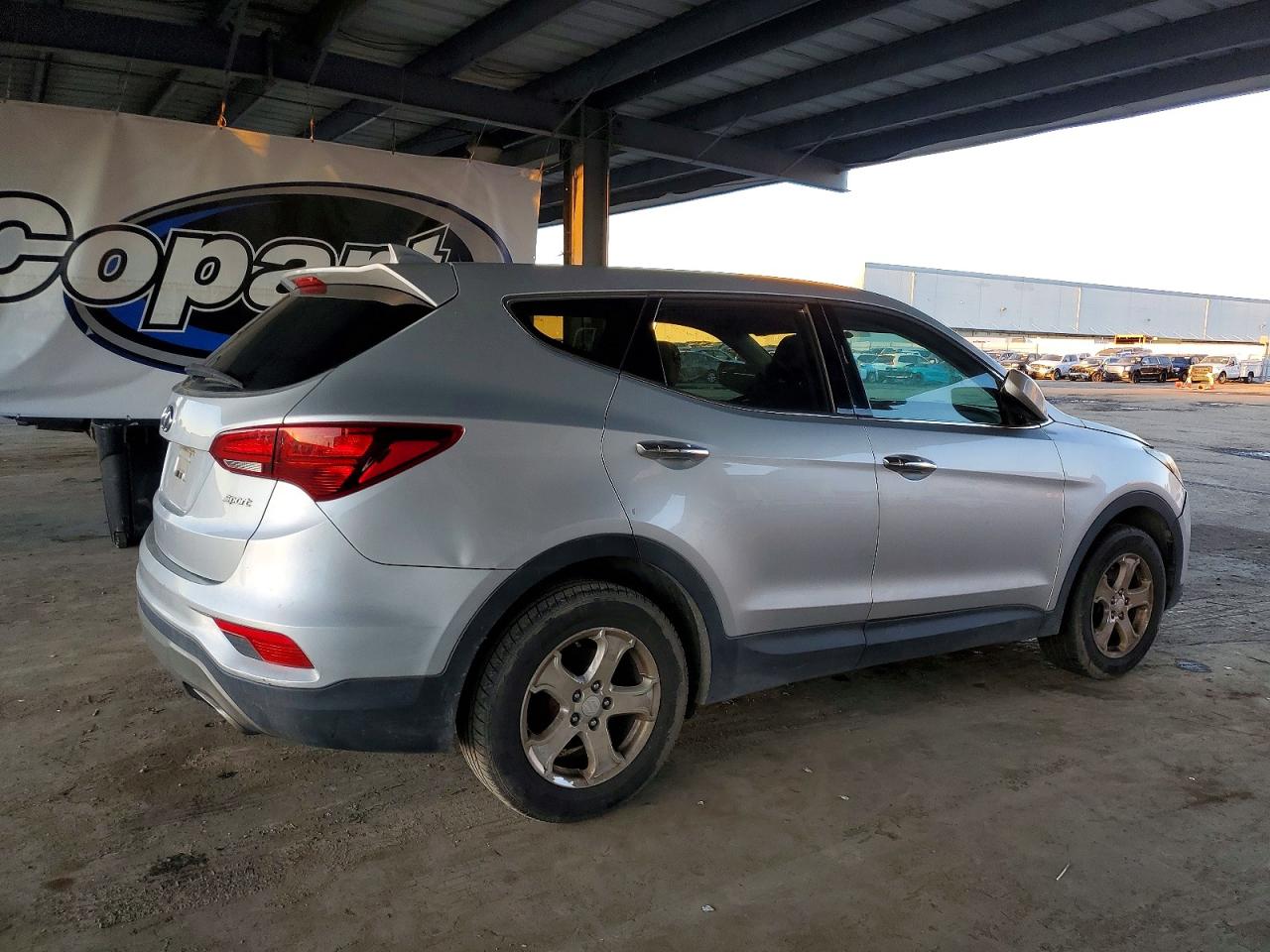 2017 HYUNDAI SANTA FE SPORT photo 3