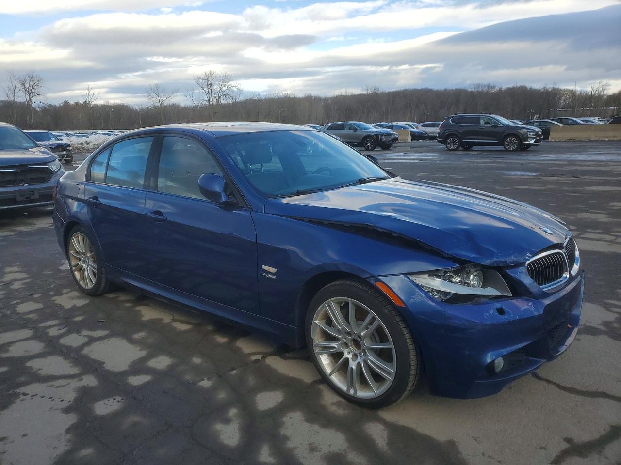 2010 BMW 335 XI photo 4