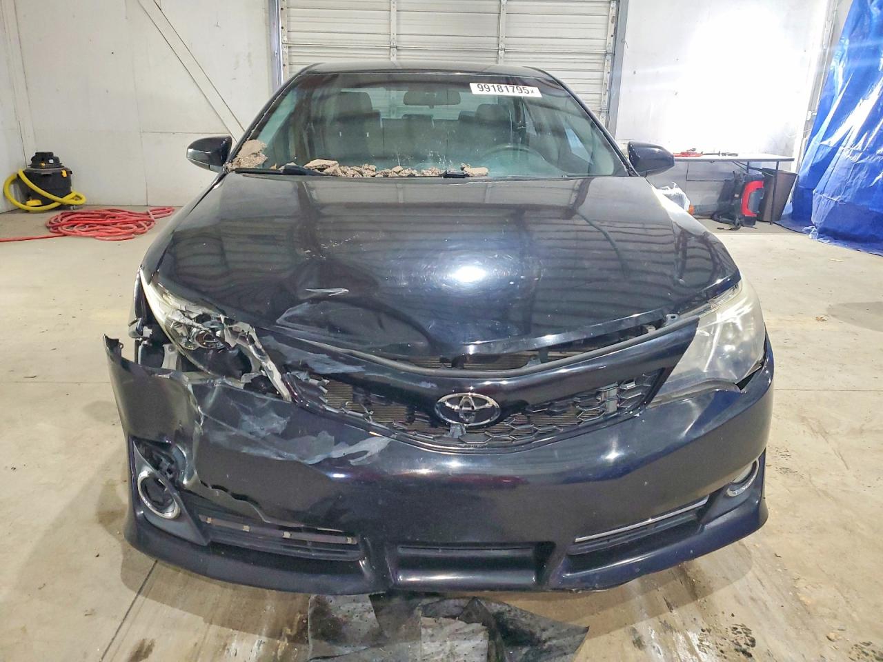 2012 TOYOTA CAMRY BASE photo 5