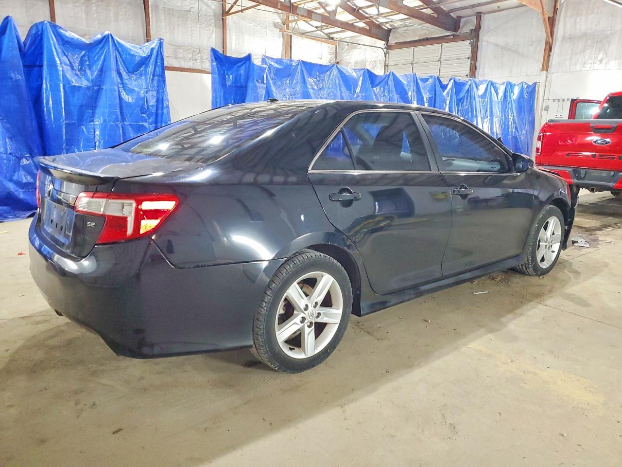 2012 TOYOTA CAMRY BASE photo 3