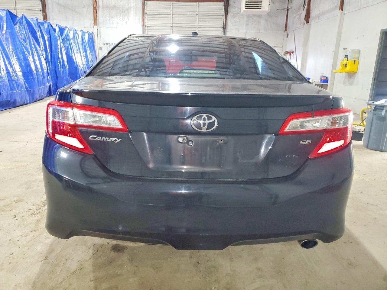 2012 TOYOTA CAMRY BASE photo 6