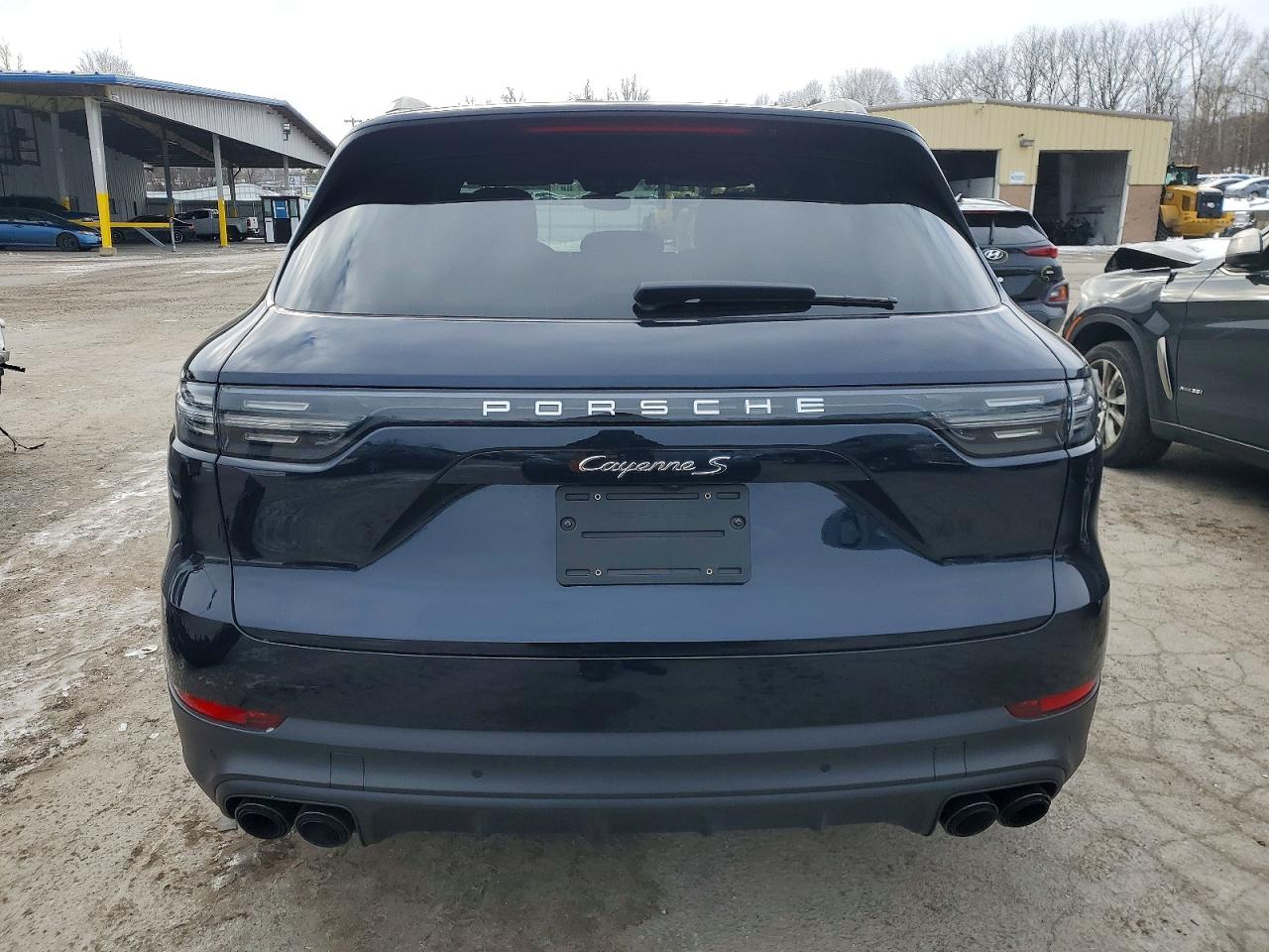 2021 PORSCHE CAYENNE S photo 6