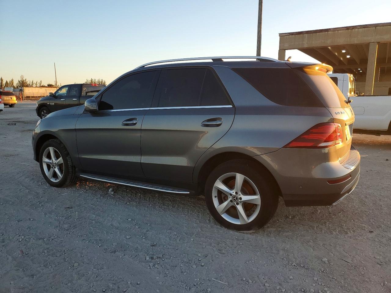 2018 MERCEDES-BENZ GLE 350 photo 2