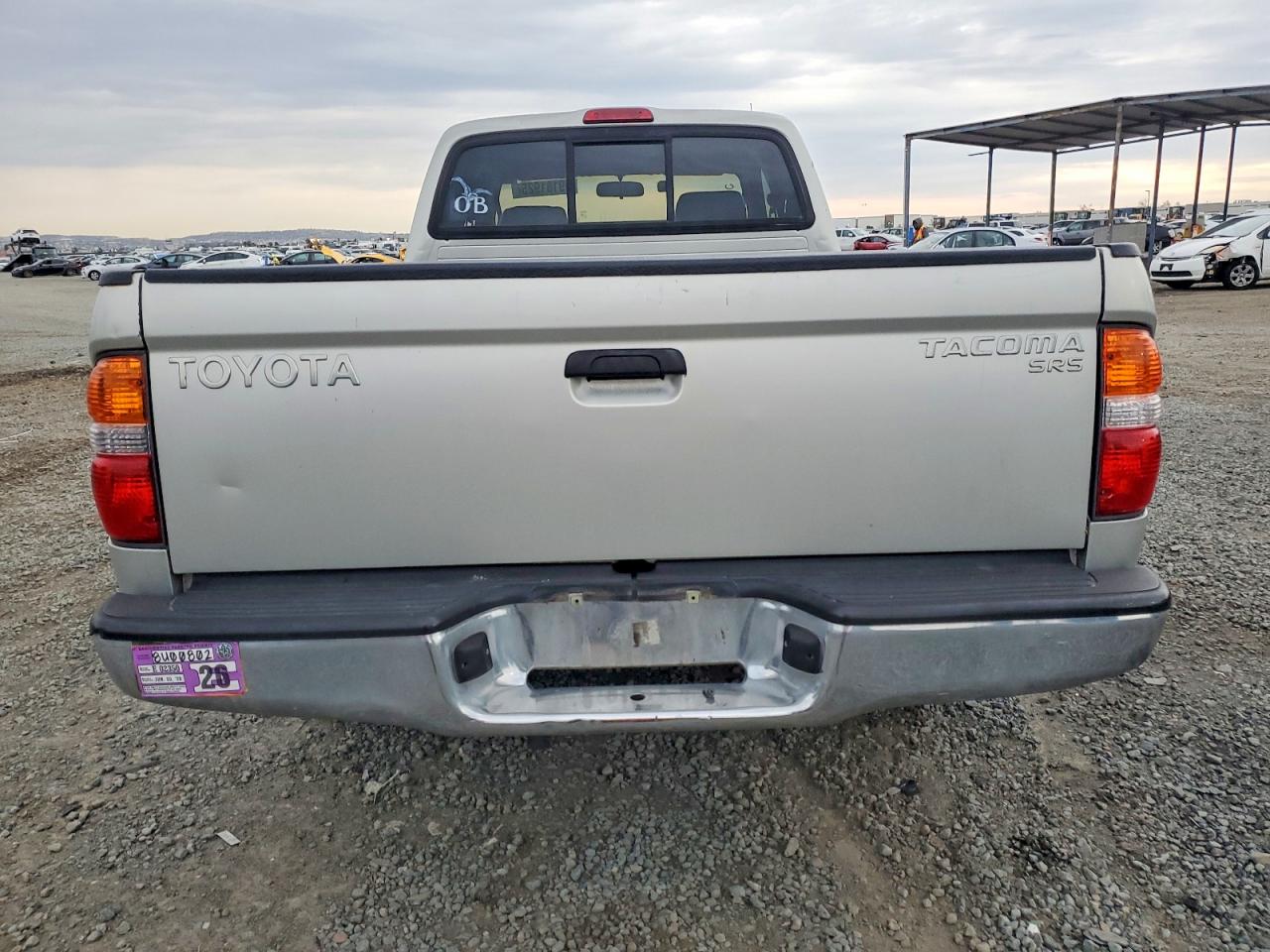 2004 TOYOTA TACOMA XTRACAB photo 6