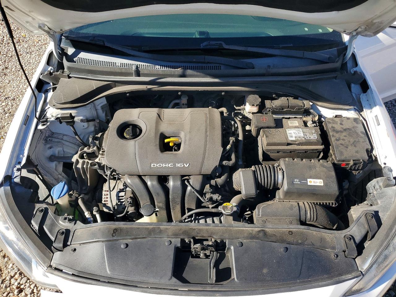 2018 HYUNDAI ELANTRA SEL photo 11