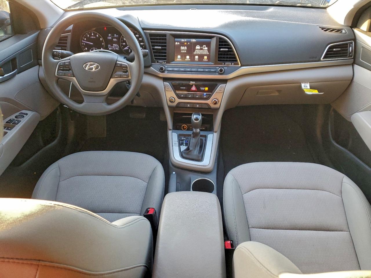 2017 HYUNDAI ELANTRA SE photo 8