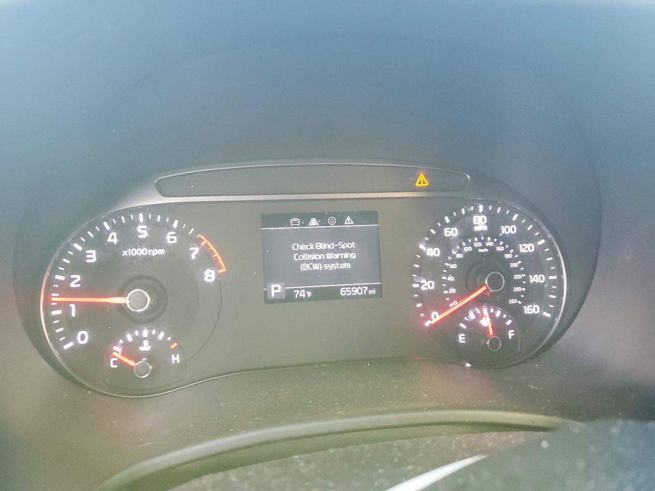 2022 KIA SOUL LX photo 9