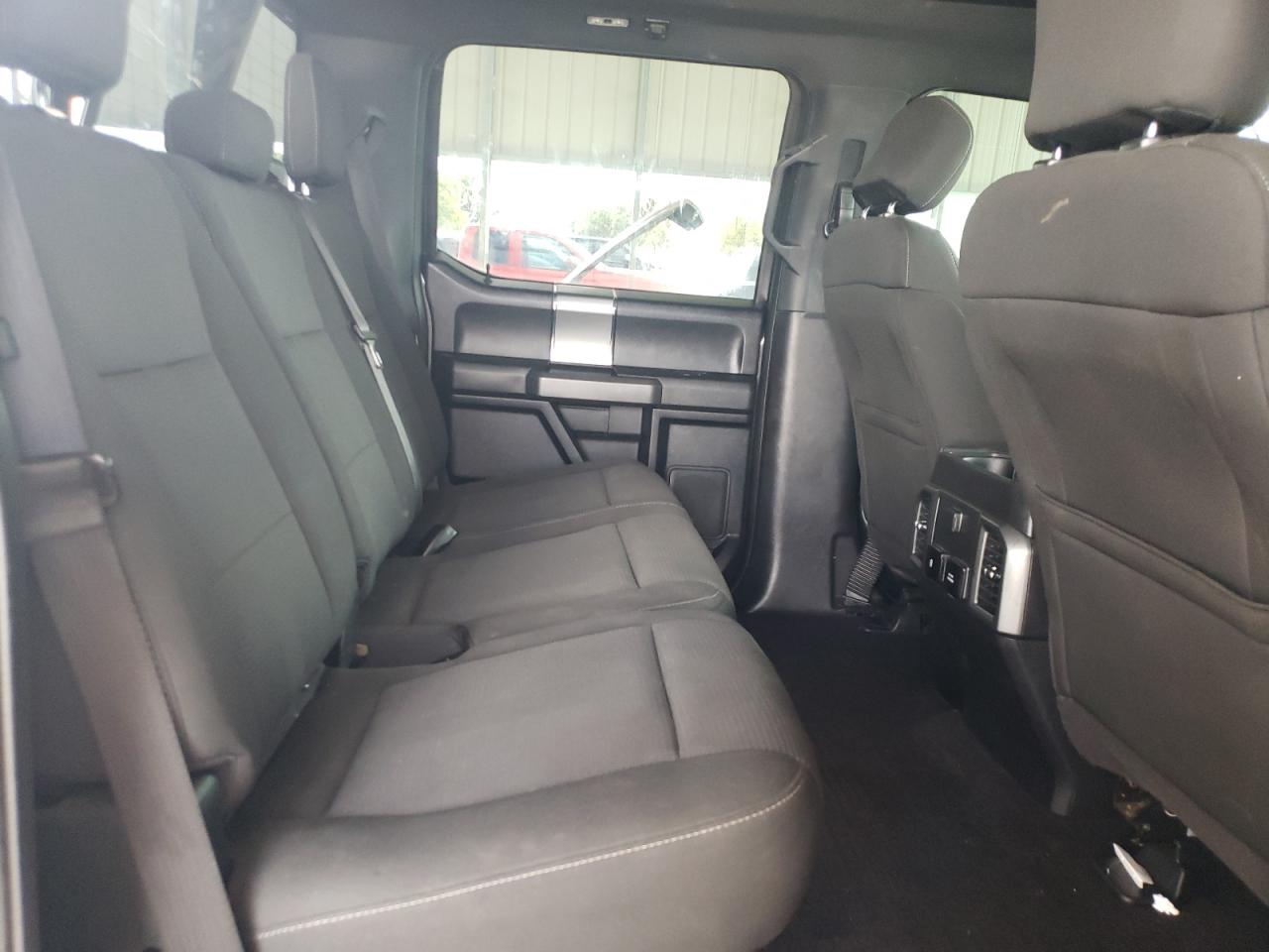 2017 FORD F150 SUPERCREW photo 10