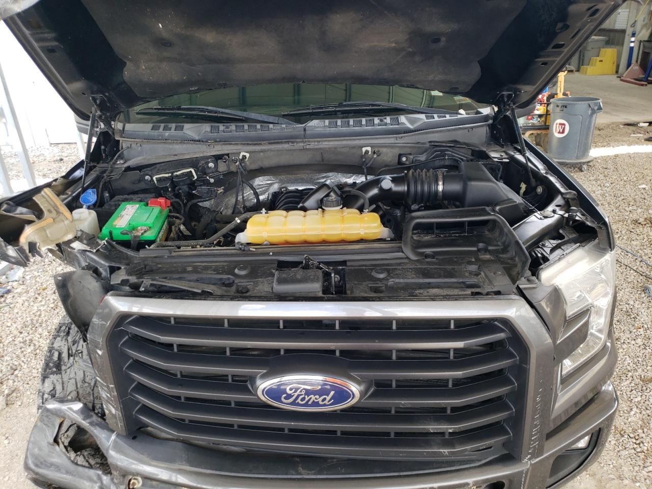 2017 FORD F150 SUPERCREW photo 11