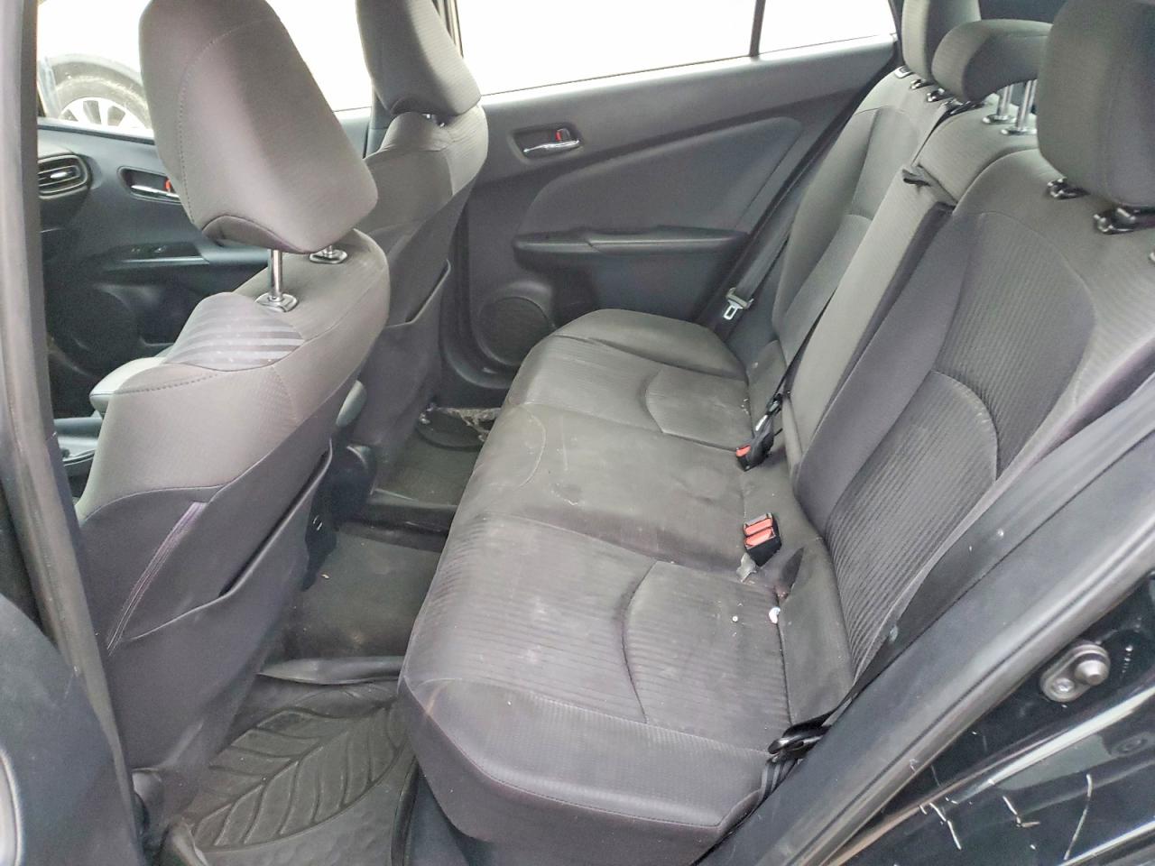 2016 TOYOTA PRIUS photo 10