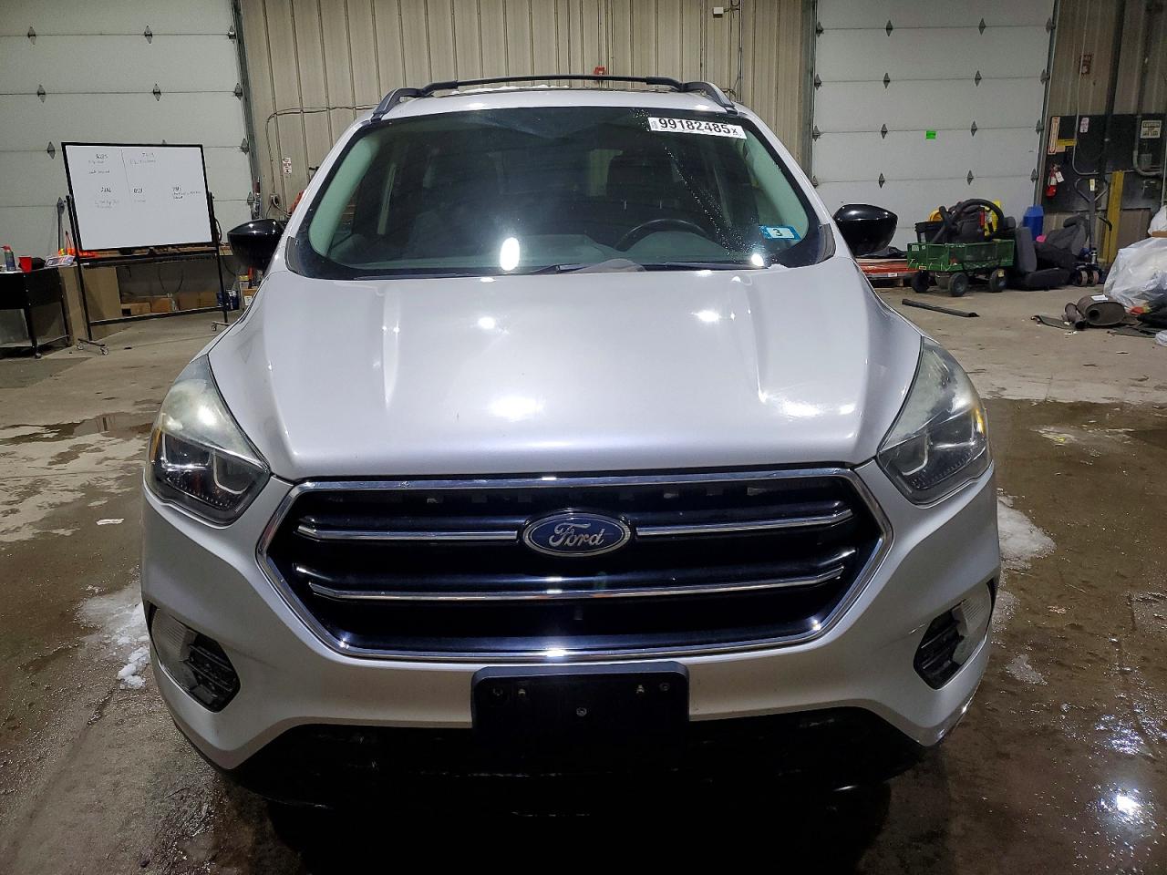 2017 FORD ESCAPE SE photo 5