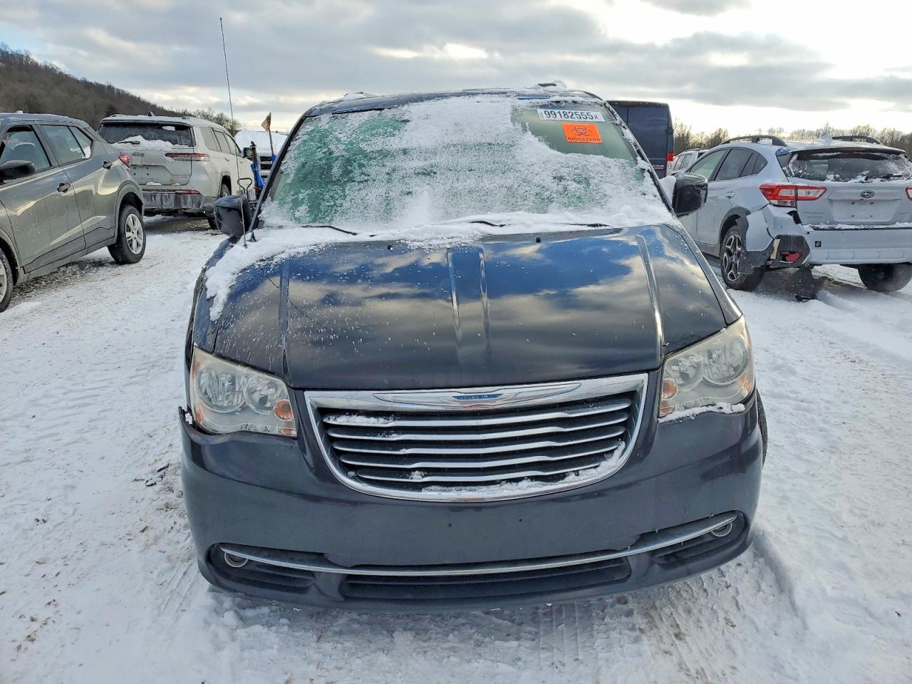 2015 CHRYSLER TOWN & COUNTRY TOURING photo 5