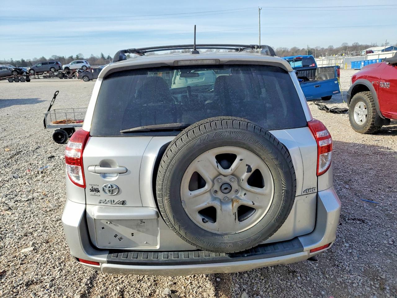 2012 TOYOTA RAV4 photo 6