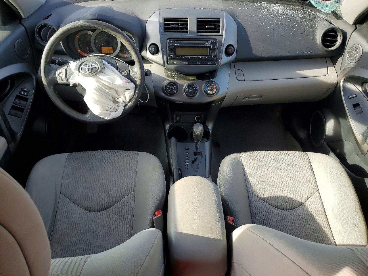 2012 TOYOTA RAV4 photo 8