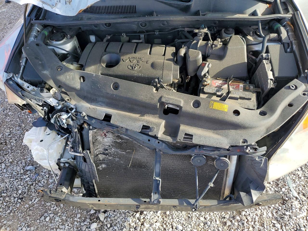 2012 TOYOTA RAV4 photo 12