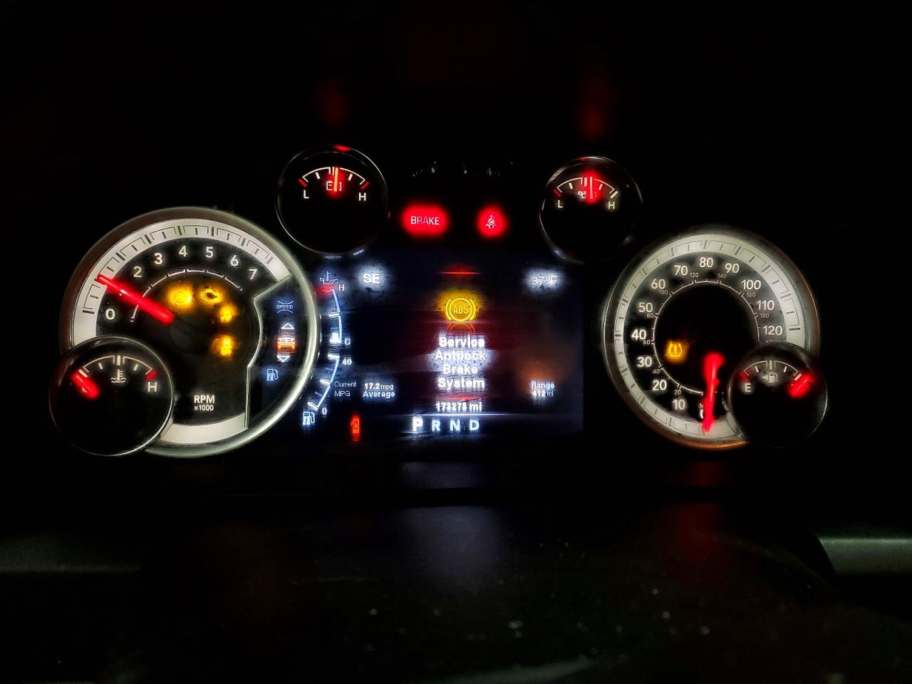 2013 RAM 1500 SLT photo 9