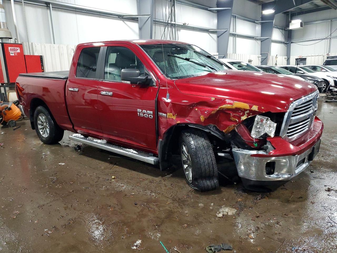 2013 RAM 1500 SLT photo 4