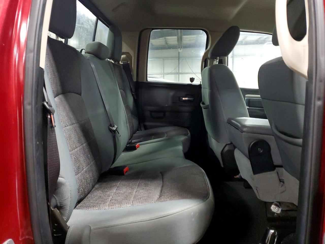 2013 RAM 1500 SLT photo 10
