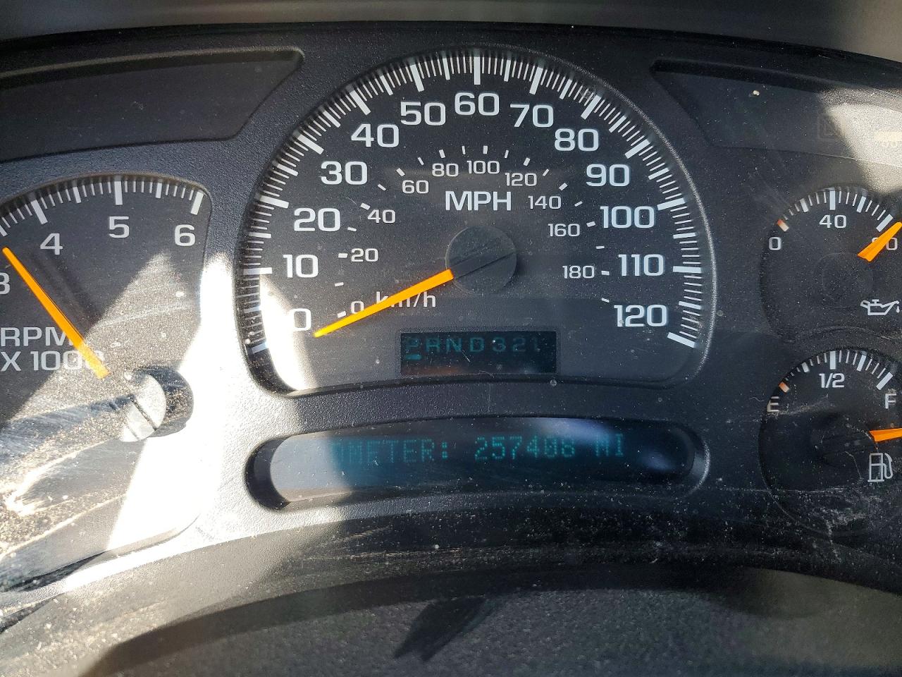 2005 CHEVROLET SILVERADO C1500 photo 9