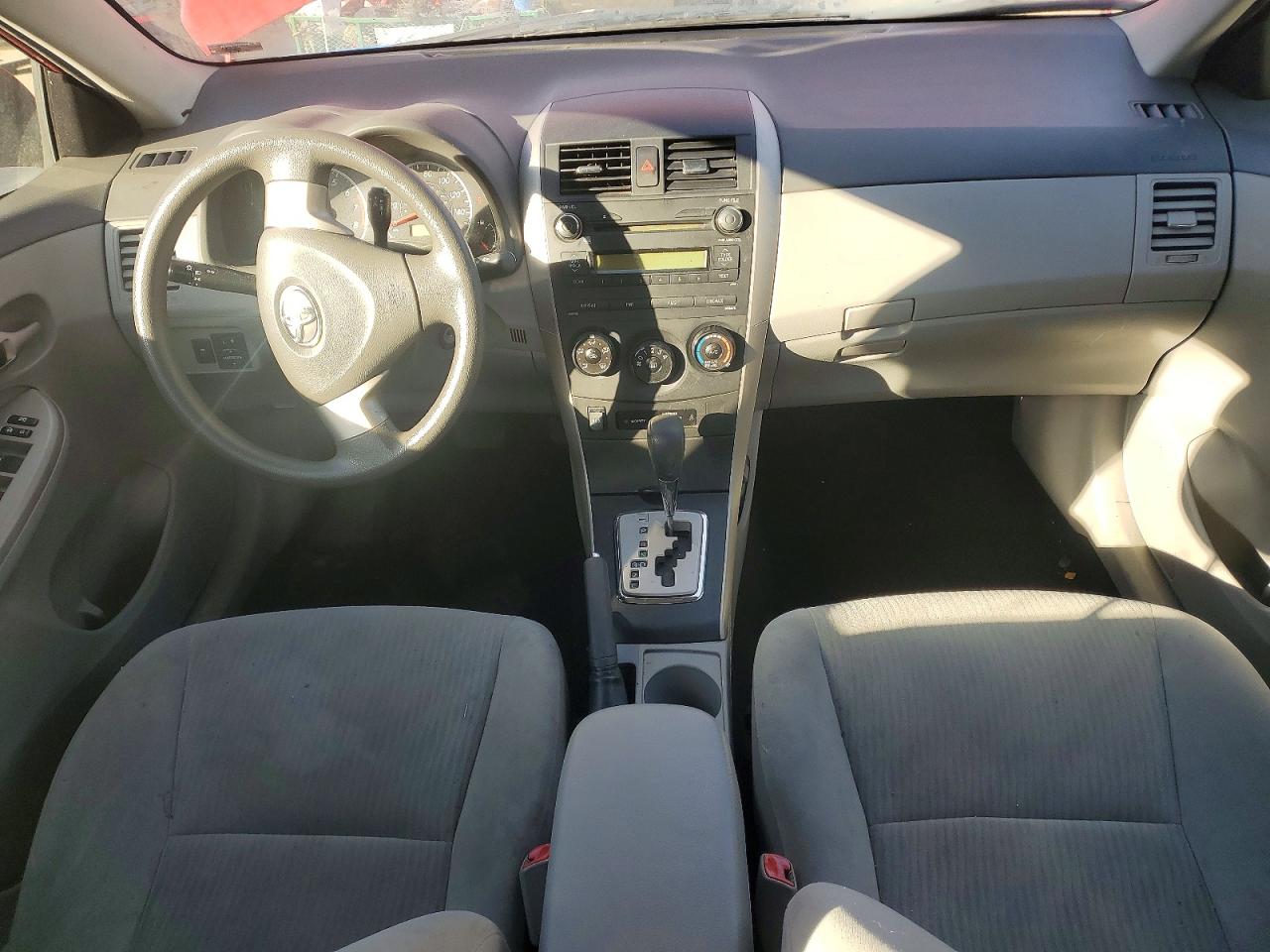 2010 TOYOTA COROLLA BASE photo 8