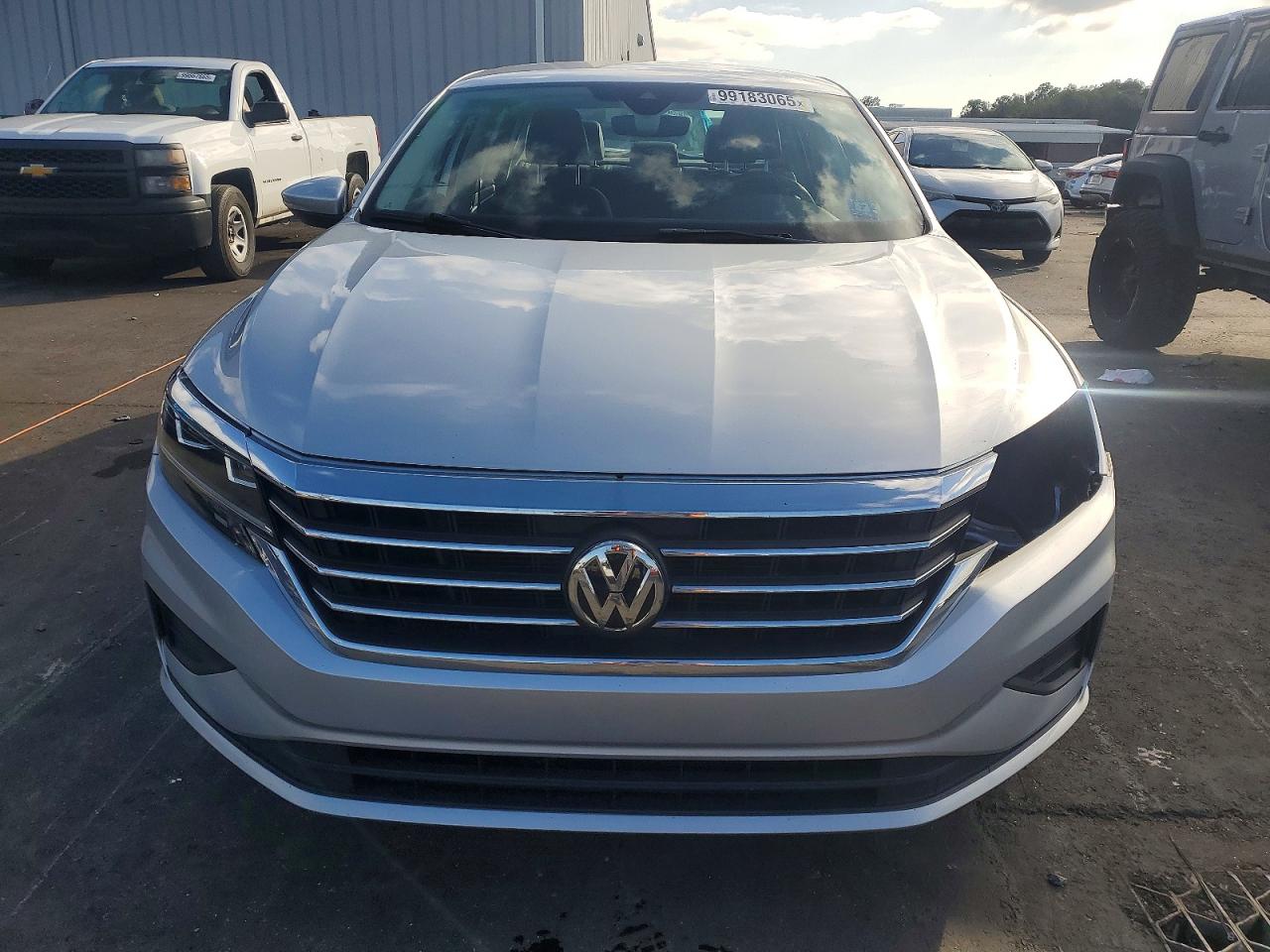 2020 VOLKSWAGEN PASSAT SE photo 5