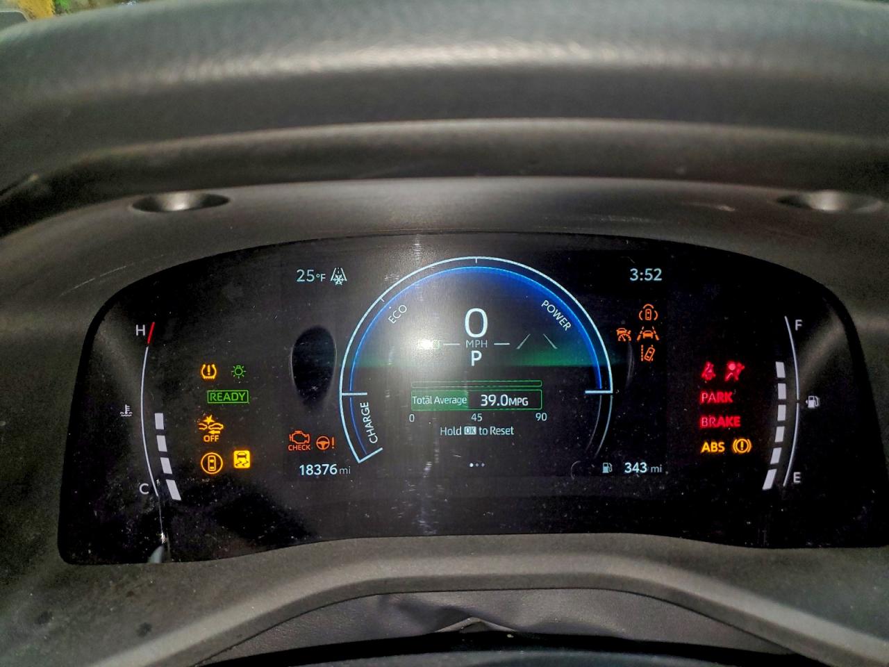 2025 TOYOTA CAMRY XSE photo 9