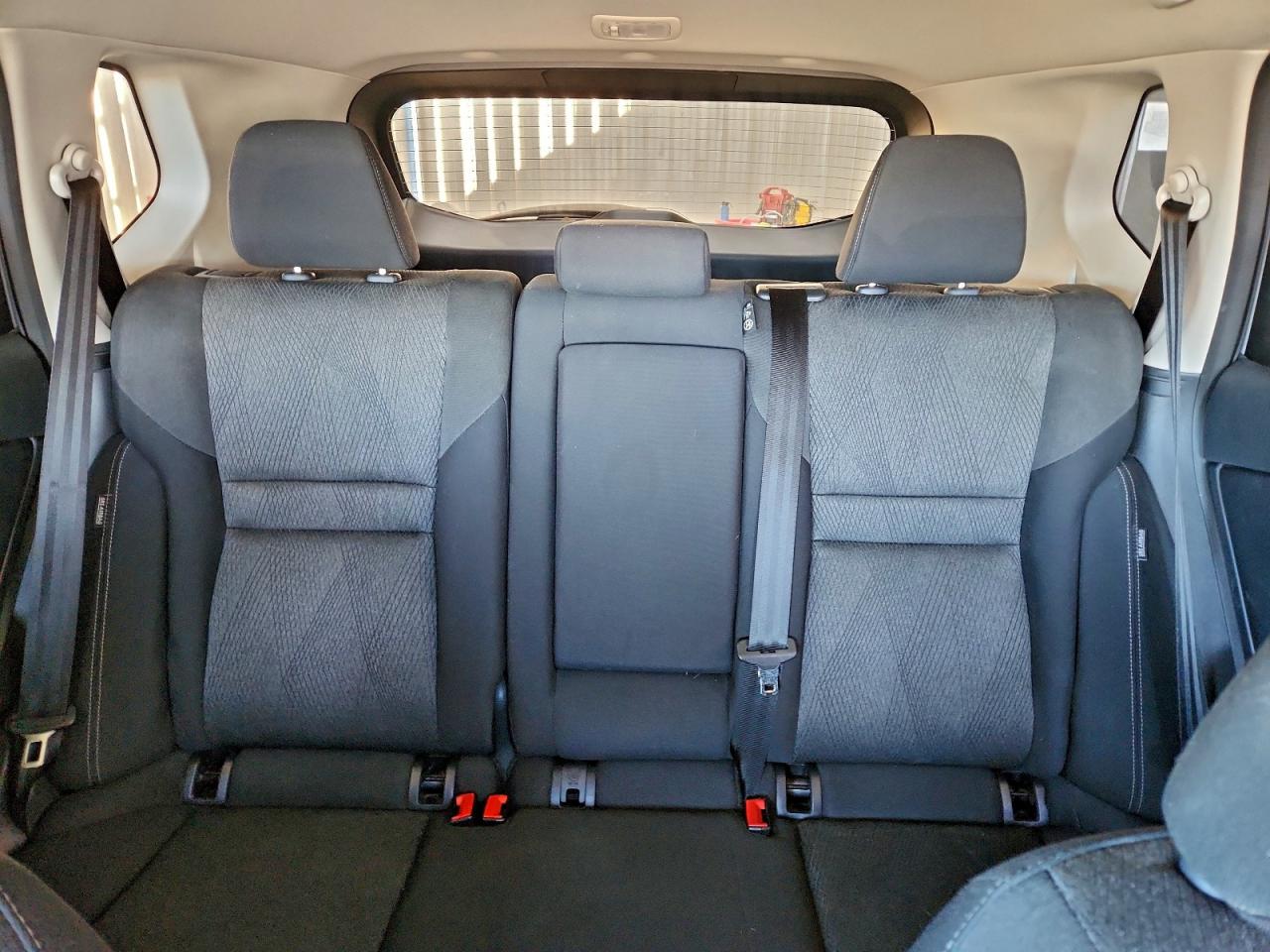 2024 NISSAN ROGUE SV photo 10