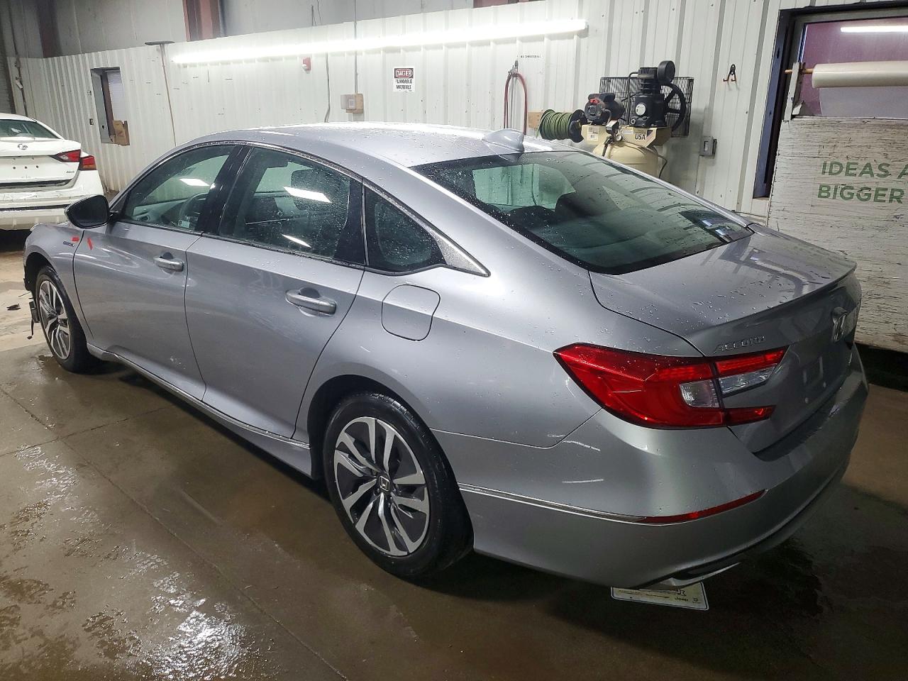 2020 HONDA ACCORD HYBRID EX photo 2