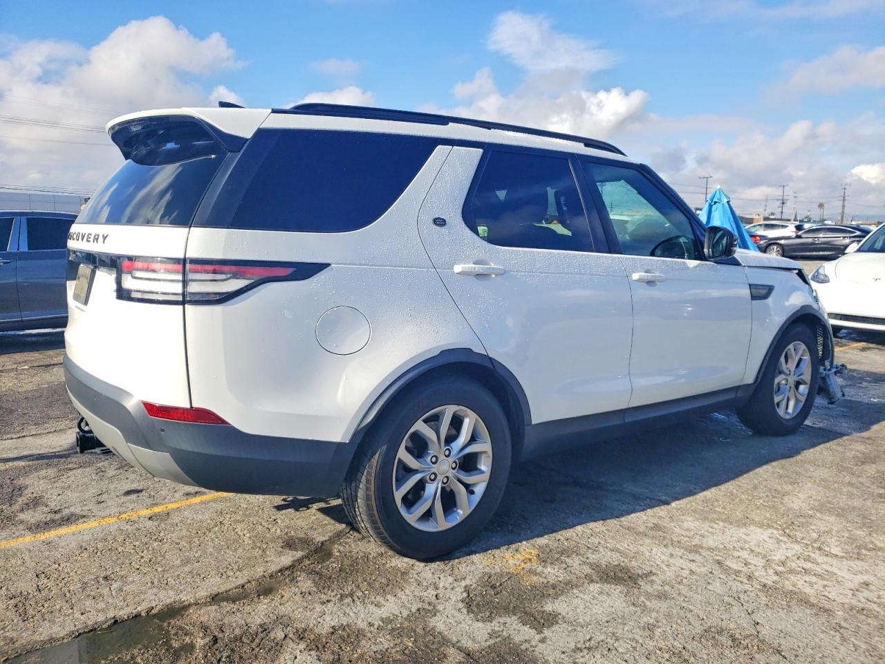 2018 LAND ROVER DISCOVERY SE photo 3