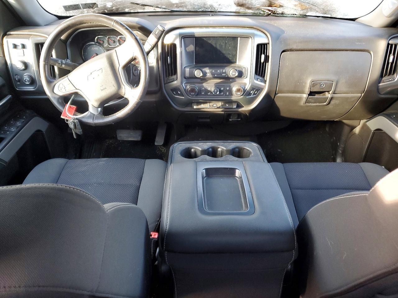 2018 CHEVROLET SILVERADO K1500 LT photo 8