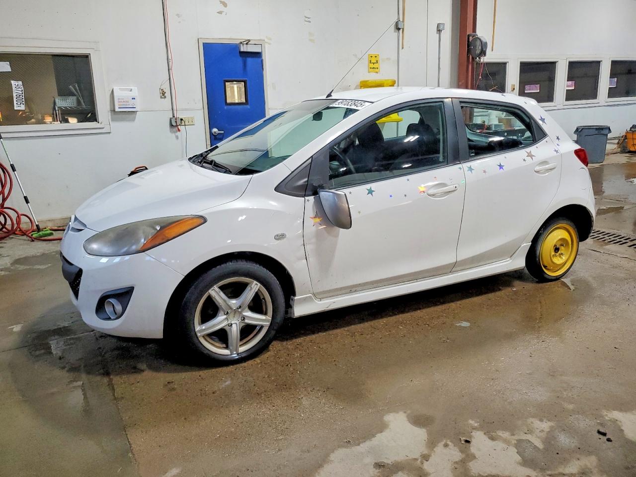 2014 MAZDA MAZDA2