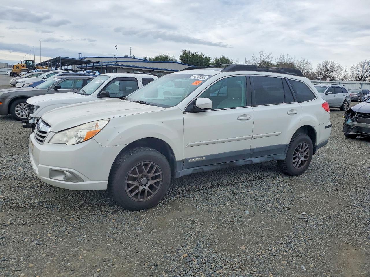 2011 SUBARU OUTBACK