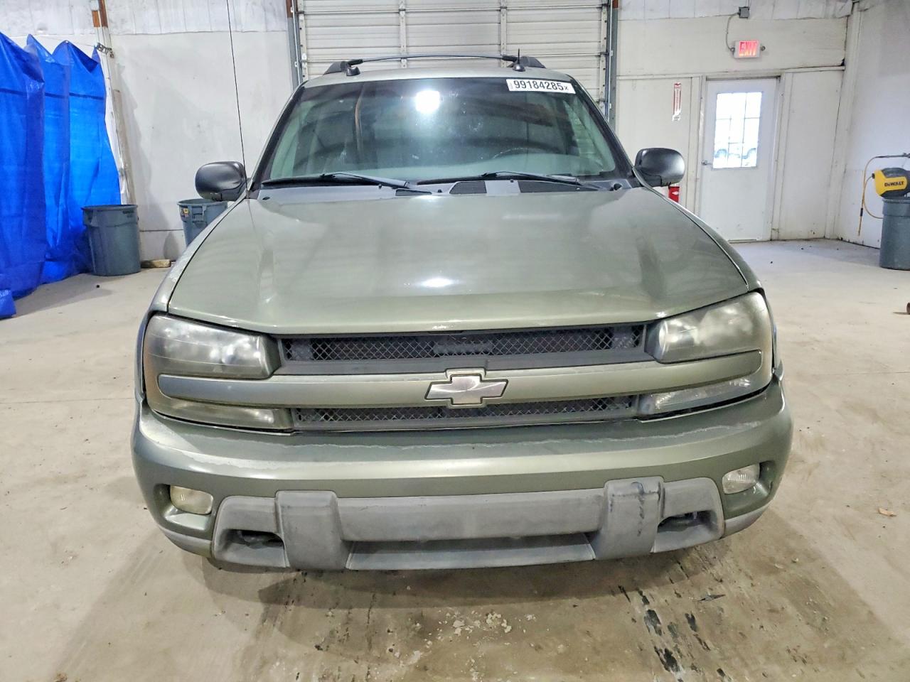 2004 CHEVROLET TRAILBLAZER EXT LS photo 5