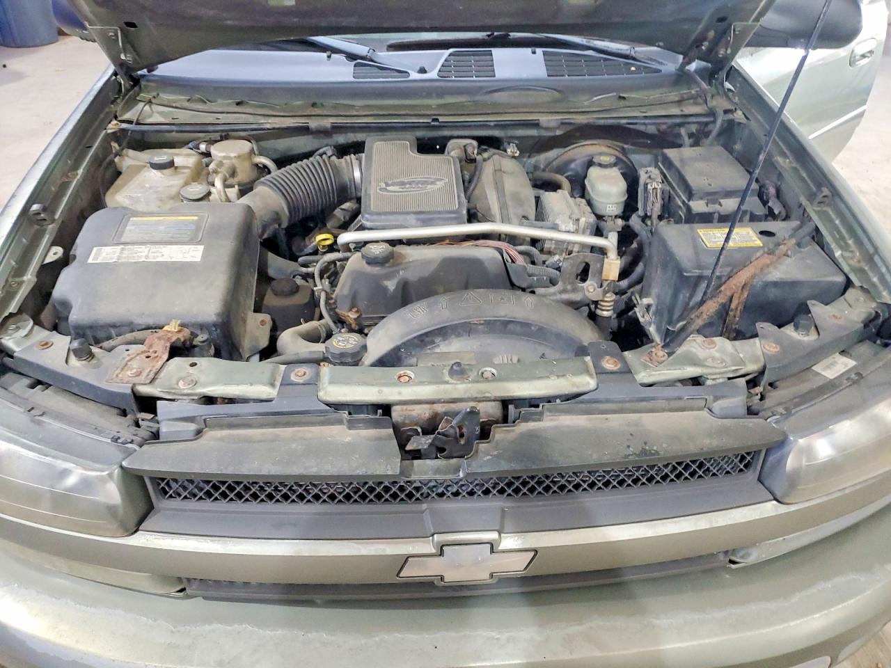 2004 CHEVROLET TRAILBLAZER EXT LS photo 11