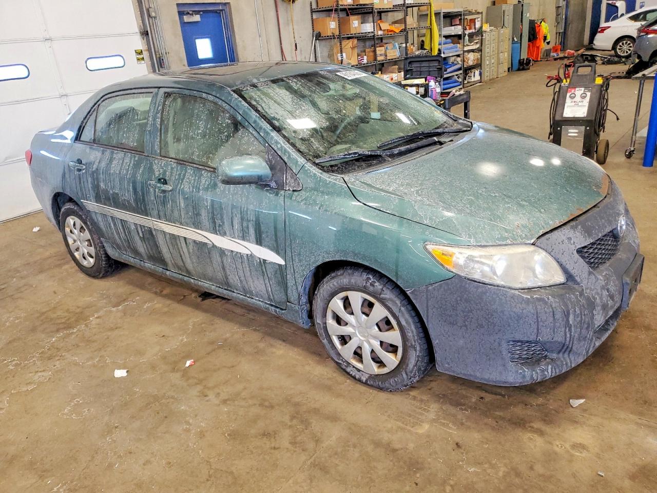 2009 TOYOTA COROLLA photo 4